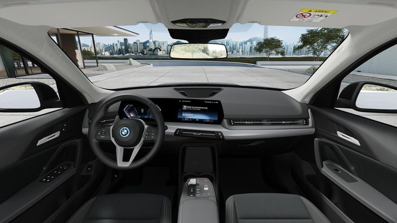 BMW iX1 bild 9