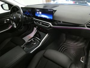 BMW 330 bild 11