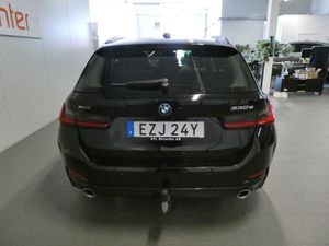 BMW 330 bild 5