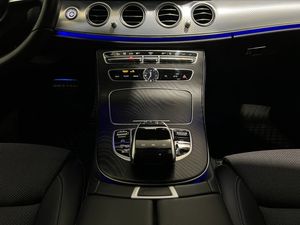 Mercedes E300 bild 18