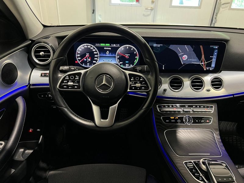 Mercedes E300 bild 17