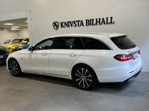 Mercedes E300 bild 2
