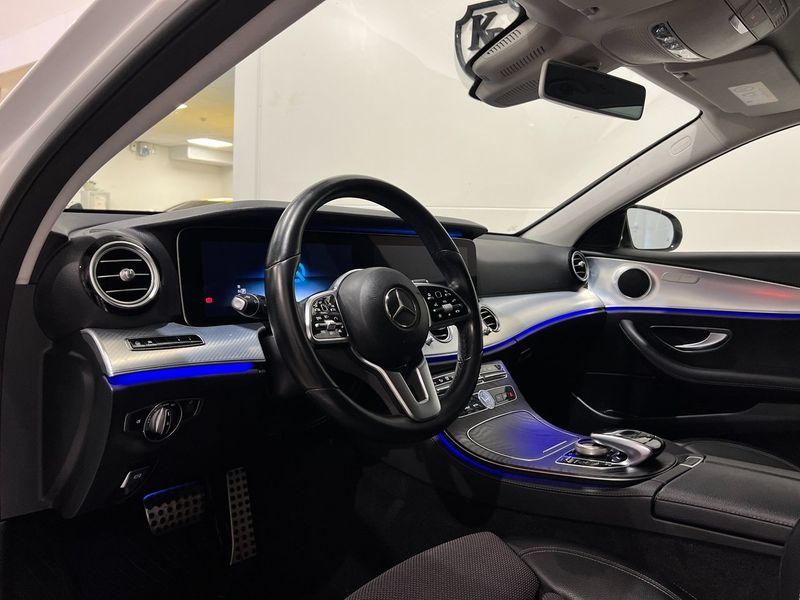 Mercedes E300 bild 6