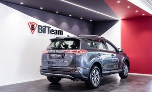 Toyota RAV4 bild 6