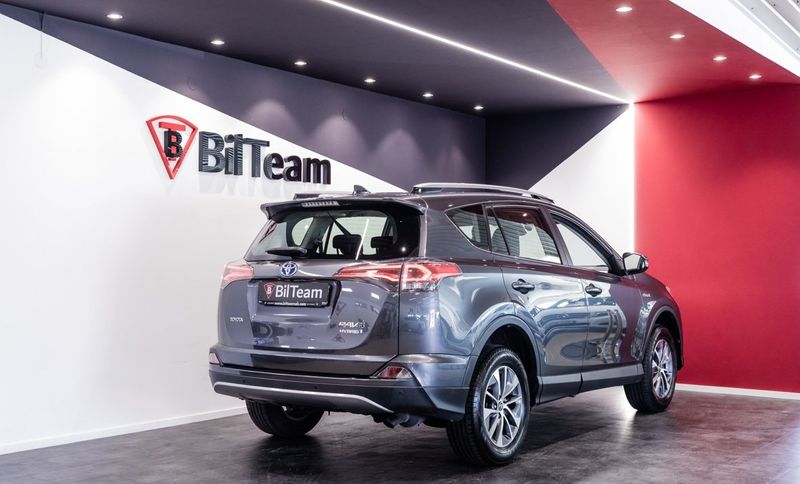 Toyota RAV4 bild 6