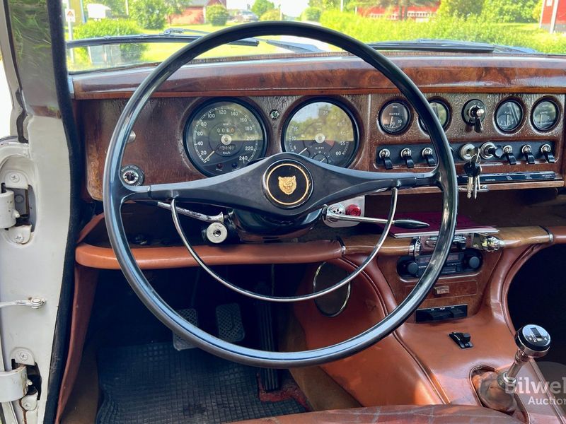 Jaguar S-Type bild 14