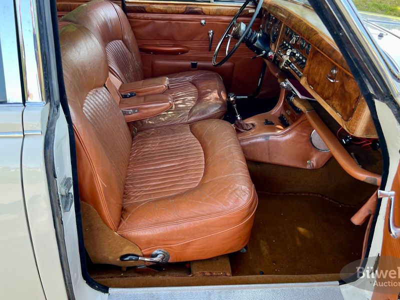 Jaguar S-Type bild 33