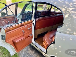 Jaguar S-Type bild 12