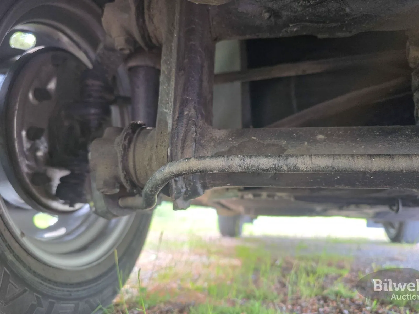 Vehicle image 6