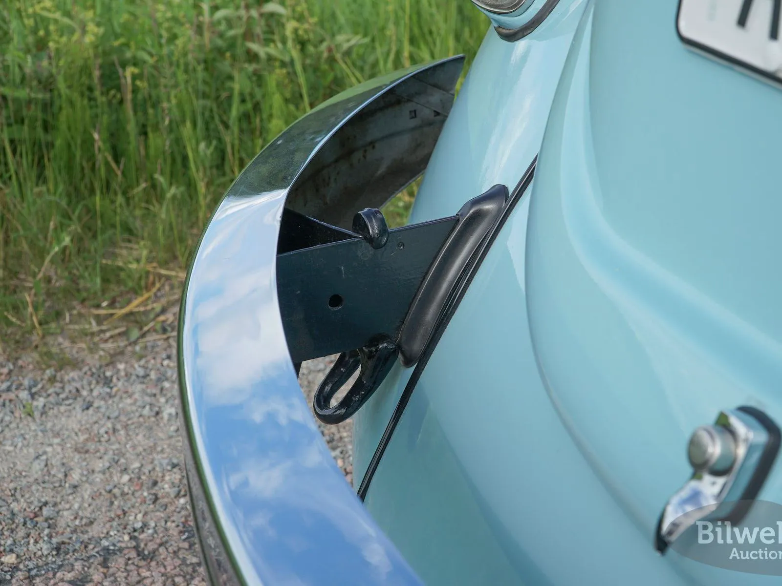 Vehicle image 20