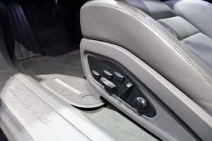 Porsche Taycan bild 17