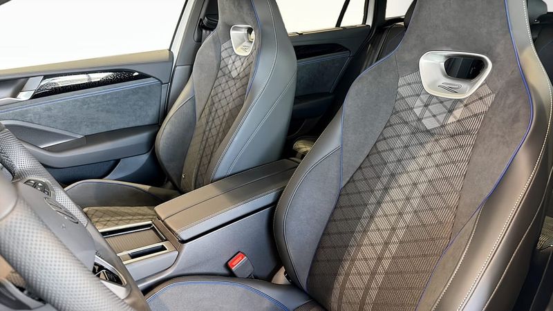 Volkswagen Passat bild 9