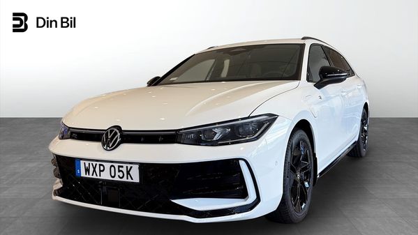 Volkswagen Passat Variant eHybrid R-LINE 1.5 TSI - 2026
