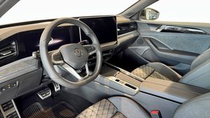 Volkswagen Passat bild 8