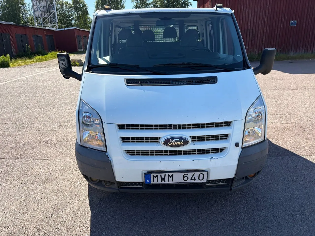 Vehicle image 7