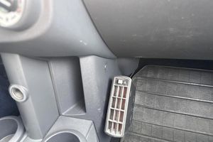 Mitsubishi Colt bild 19