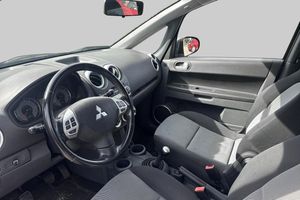 Mitsubishi Colt bild 3
