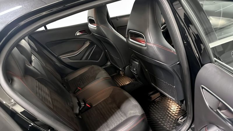 Mercedes GLA220 bild 5