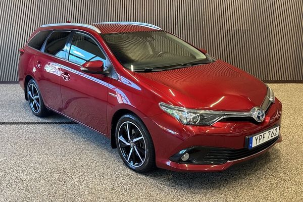 Toyota Auris Touring Sports Hybrid e-CVT Intense Edition - 2017