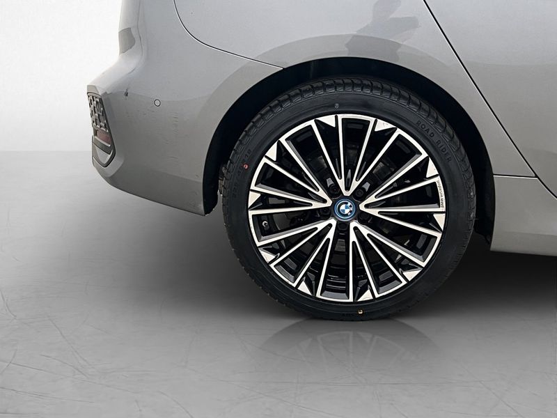 BMW 225 bild 33
