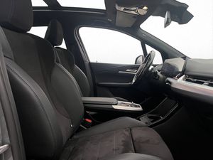 BMW 225 bild 13