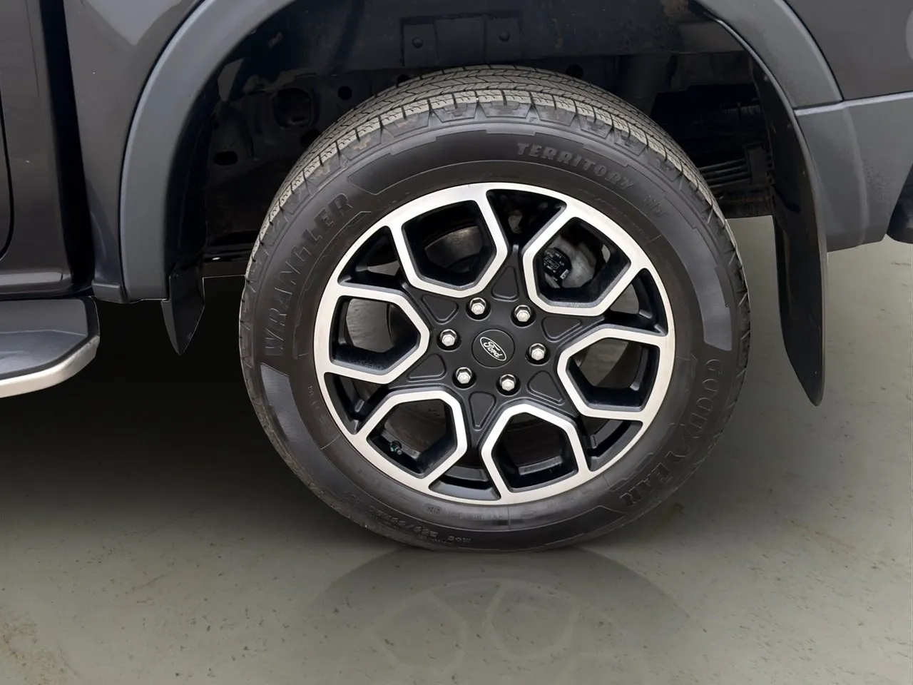 Vehicle image 31