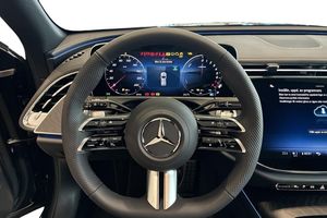 Mercedes E300 bild 8