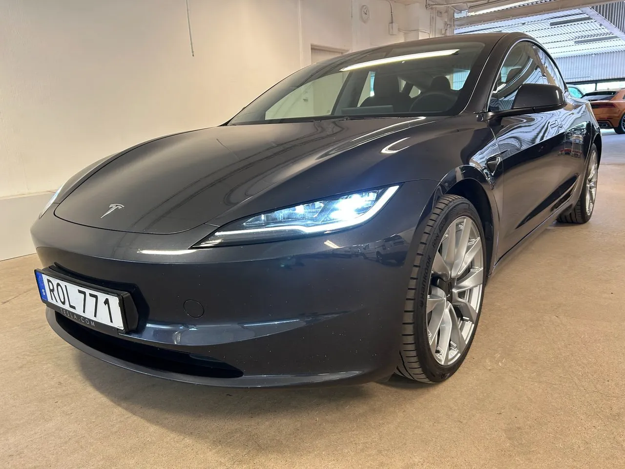 Vehicle image 2