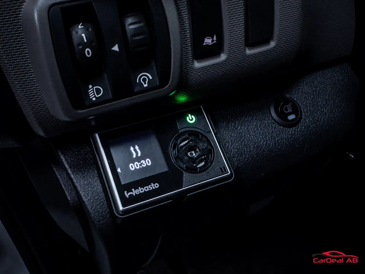 Vehicle image 19