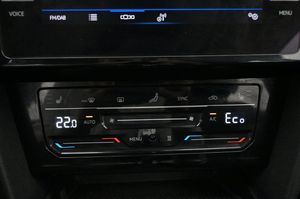 Volkswagen Passat bild 19