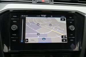 Volkswagen Passat bild 14