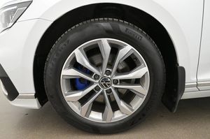 Volkswagen Passat bild 27