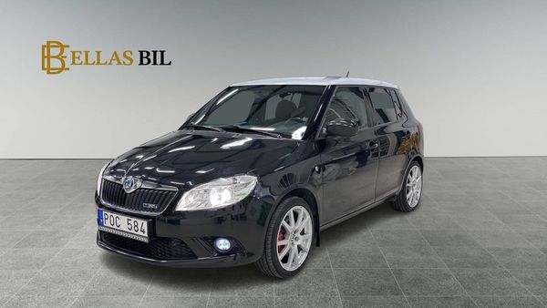 Skoda Fabia RS 1.4 TSI 180HK SPORT AUTOMAT PADDLAR VÄLSERVAD - 2013