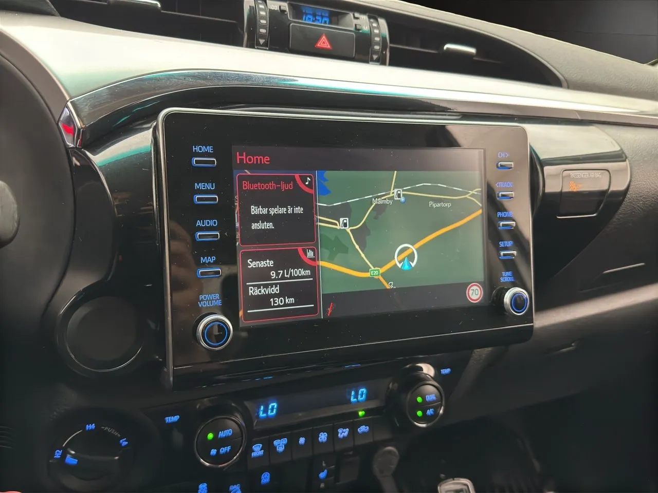 Vehicle image 22