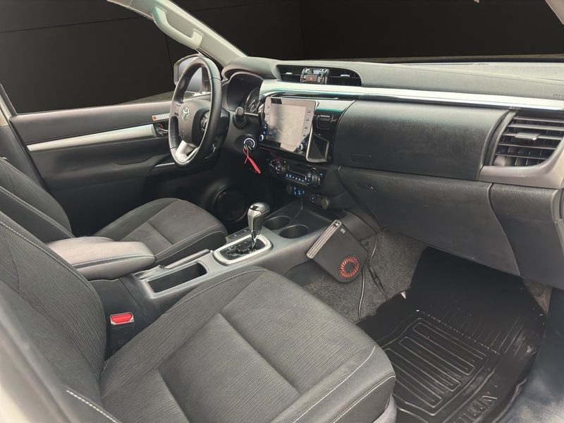 Toyota Hilux bild 28