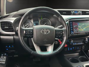 Toyota Hilux bild 15