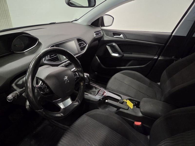 Peugeot 308 bild 10