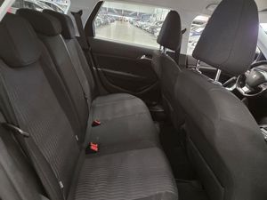 Peugeot 308 bild 5