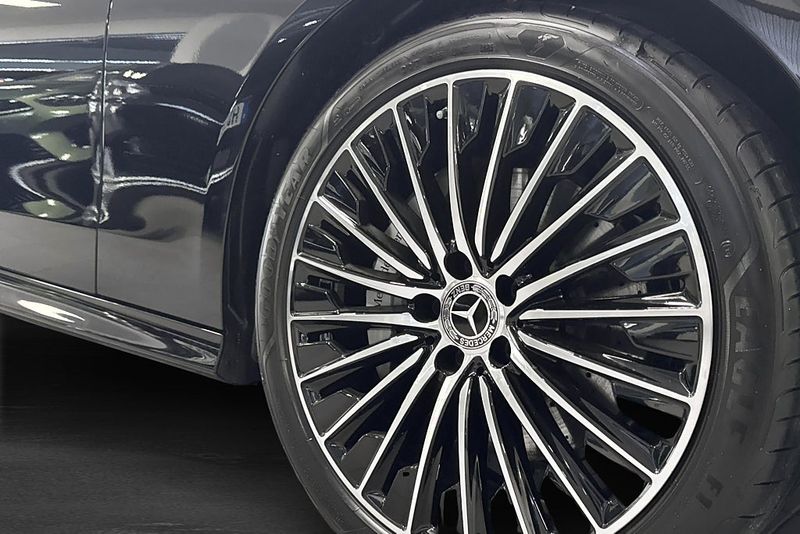 Mercedes CLE300 bild 9