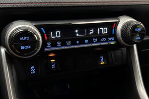 Toyota RAV4 bild 24