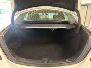 Mercedes E220 bild 5