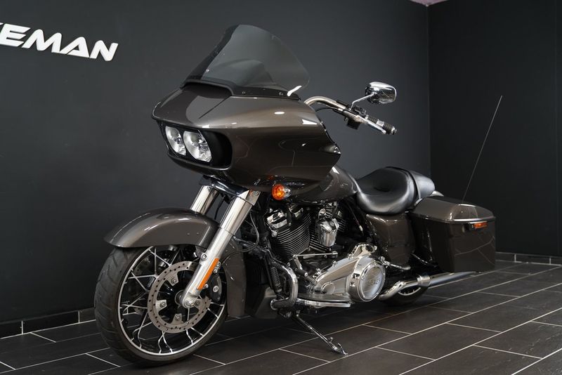 Harley-Davidson Road Glide Special bild 3