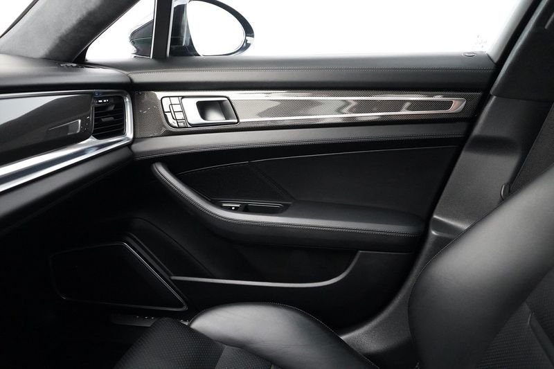 Porsche Panamera bild 18