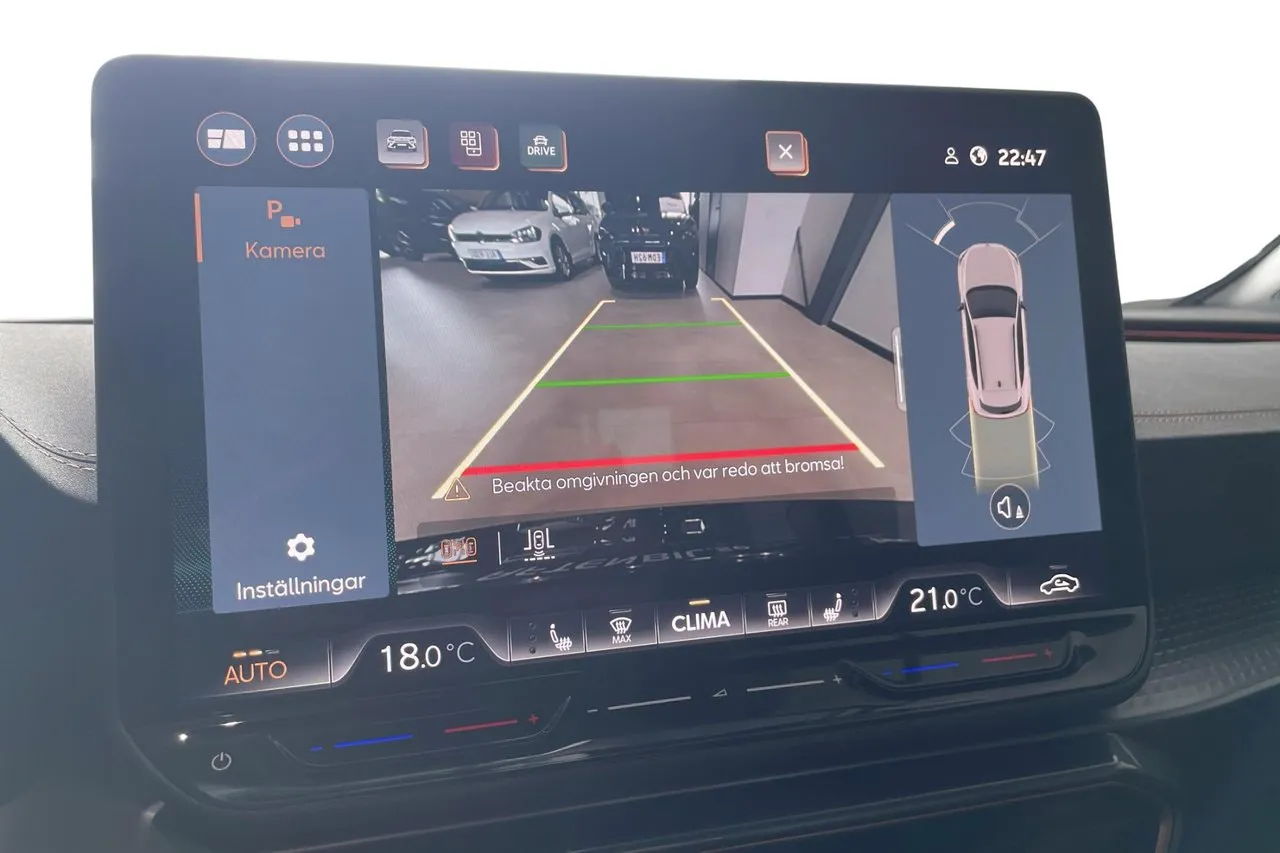 Vehicle image 21