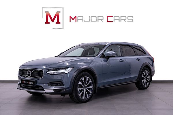 Volvo V90 Cross Country B4 AWD Adv Edt H/K Skinn Kamera Värmare Drag 197hk - 2021