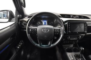 Toyota Hilux bild 2