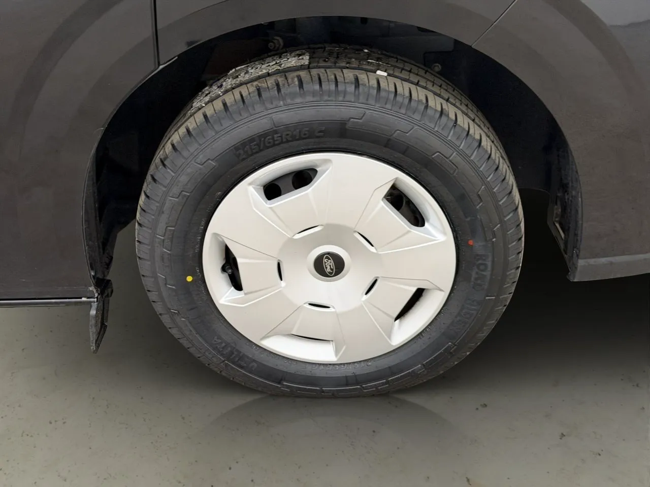 Vehicle image 31