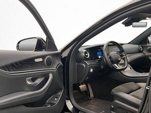 Mercedes E300 bild 10