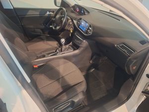 Peugeot 308 SW bild 10