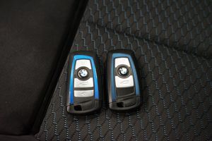 BMW 320 bild 12